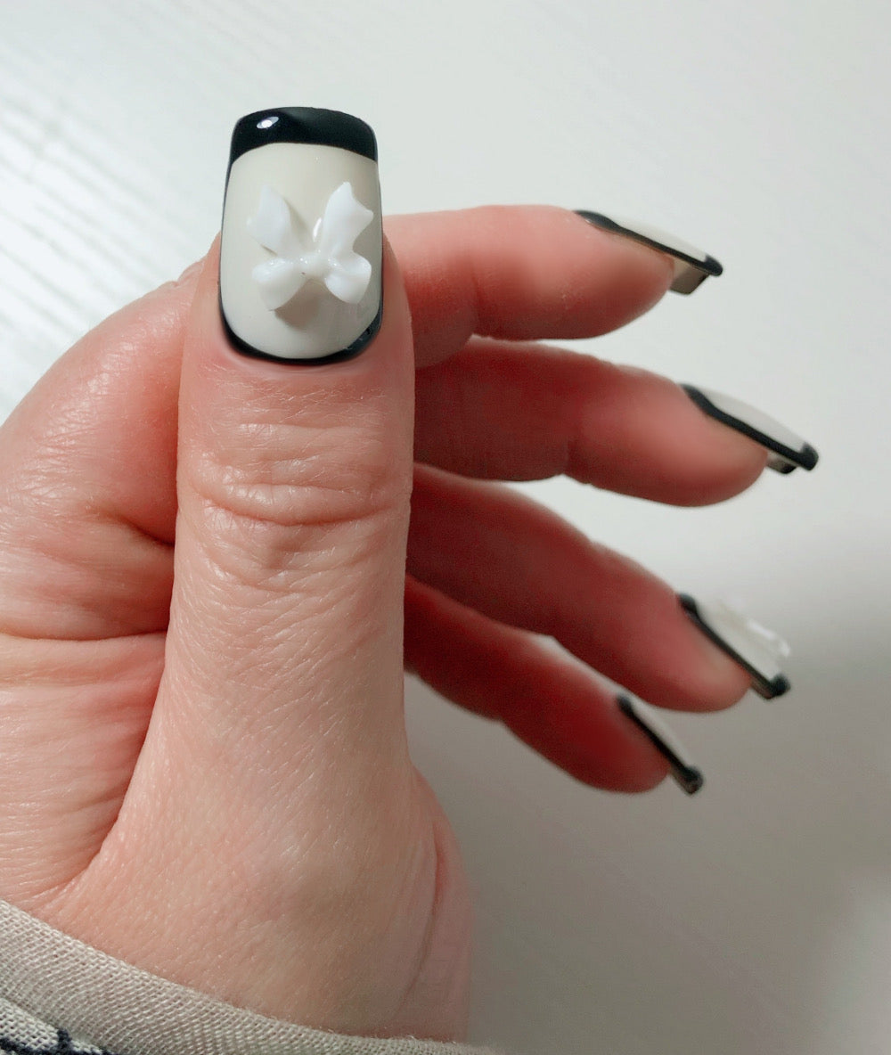 Baker.J - Venuza Nails