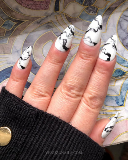 press-on-nails-marbre-blanc-et-noir-smoke_7