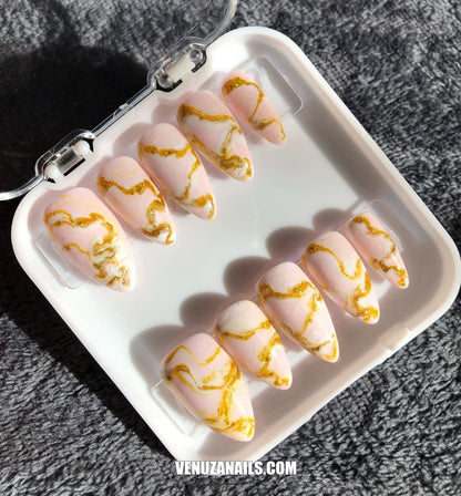 Press On Nails - Gold Kuros
