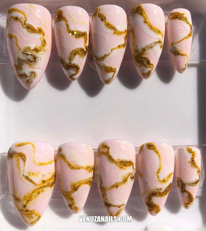 Press On Nails - Gold Kuros