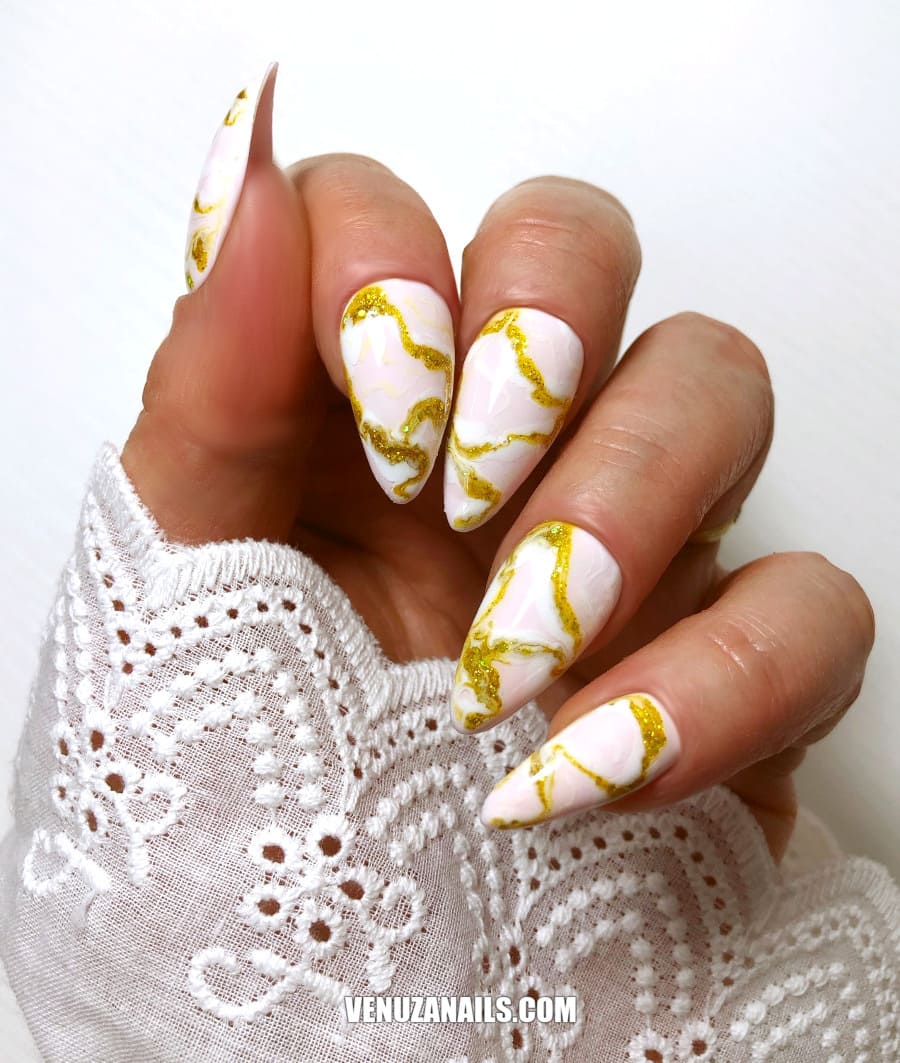 Press On Nails - Gold Kuros