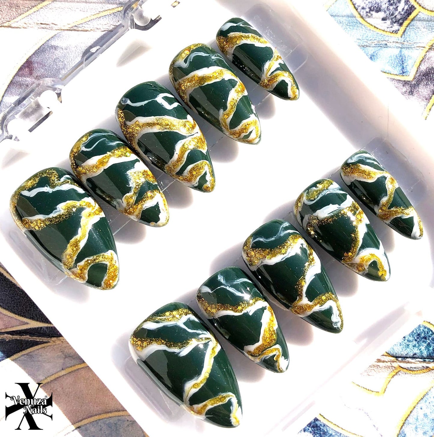 Press-On Nails - Amazonia